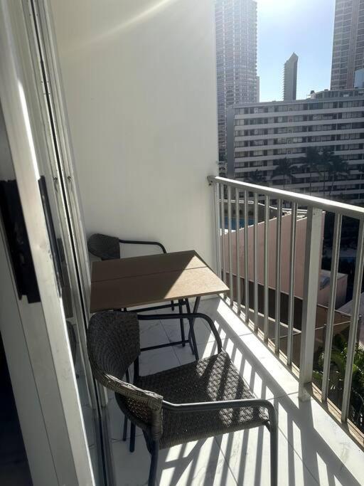 Gem Of Waikiki At Inn On The Park Honolulu Extérieur photo