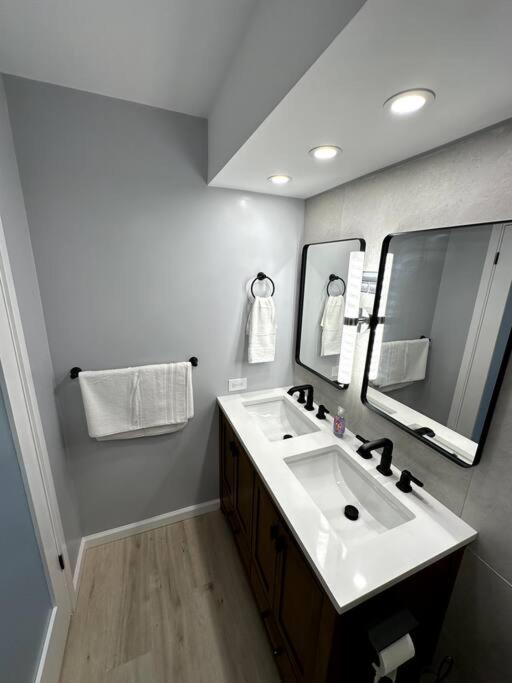 Gem Of Waikiki At Inn On The Park Honolulu Extérieur photo