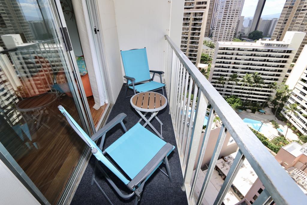 Gem Of Waikiki At Inn On The Park Honolulu Extérieur photo